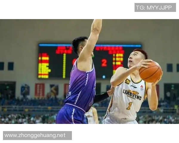 辽宁男篮险胜新援低迷付豪内线撑起球队赵继伟火力全开 辽宁男篮险胜新援低迷付豪内线撑起球队赵继伟火力全开