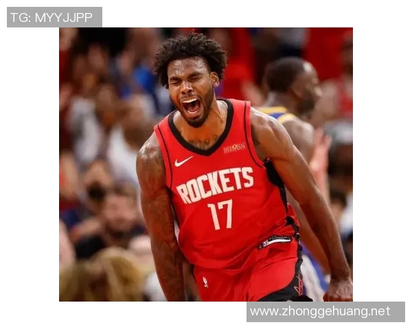 此前未提前续约!伊森开赛季两战场均3.5分5.5板2.5失误 此前未提前续约!伊森开赛季两战场均3.5分5.5板2.5失误