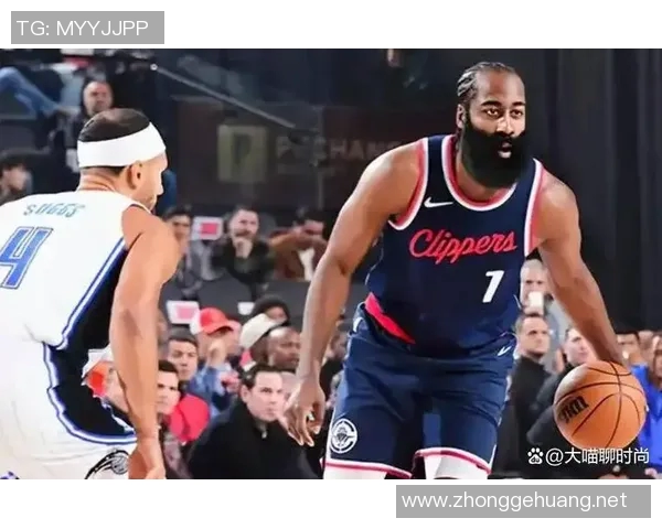 勇士vs快船裁判报告:漏吹追梦2次防守三秒和1次进攻犯规 勇士vs快船裁判报告:漏吹追梦2次防守三秒和1次进攻犯规