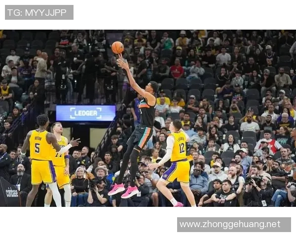 湖人91-107马刺4坏消息！艾顿攻守全崩，斯玛特上头，替补辣眼！